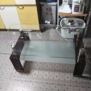ガラステーブル差し上げます