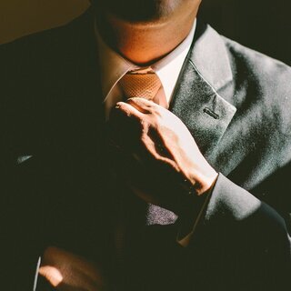 【完全未経験者大歓迎！】業界大手企業の内勤営業職！/月給 24万円〜