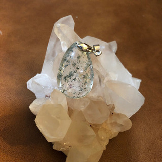 半額以下‼️ガーデンクォーツ／ペンダントトップの画像