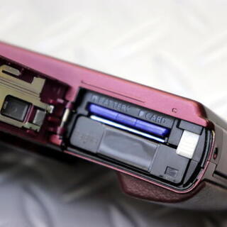 パナソニック LUMIX デジカメ DMC-TZ40 ワインレッド　SDカード付きの画像