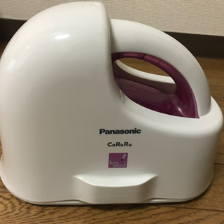 アイロン　Panasonic 白色の画像