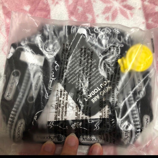 新品未開封　　レスポートサック ポーチ の画像