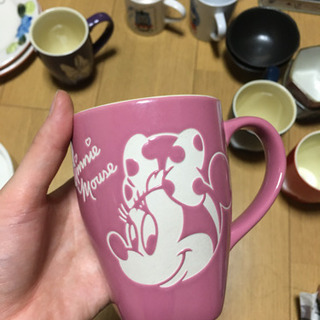 ディズニーマグカップ4つの画像