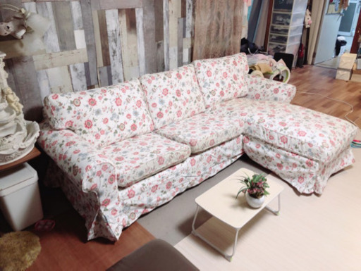 ❤️SALE❤️送料込み??花柄のソファー??