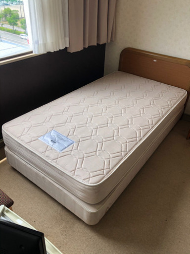 高級シモンズベッド ビューティレストシングル安くても100000円以上の品を