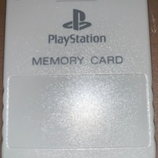 Logitech PlayStation 2 Cordless Action Controllerと受信部とPS2純正リモコンの画像