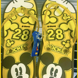 [Disney]ミッキーのサンダル22.5～23.5[夏が来る！]