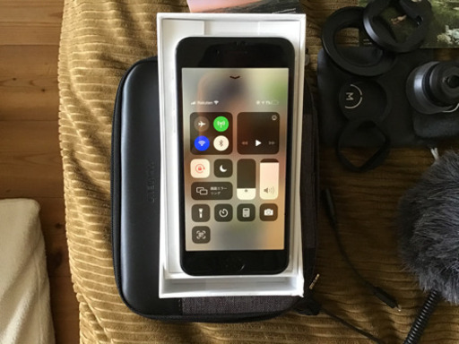 iPhone se 第2世代 moment レンズ　他