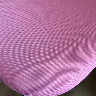 オフィスチェア　ピンクの画像