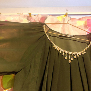 ビジューワンピース　上品　普段使いにもの画像