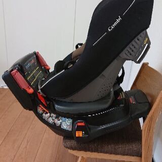 回転式 チャイルドシート Combi コンビ ゼウスターンユーロ EG TB　ユーロブラック（BK） 　 0歳 ～ ４歳の画像