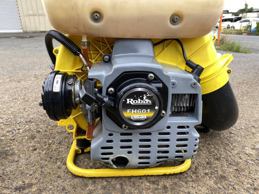 整備済 20L ロビン 背負い式　肥料散布機　らくまき FH601　現物確認歓迎　初期不良も安心対応