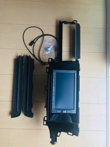 【予定者決定】カーナビ　2017年製　新品未使用　Gathers