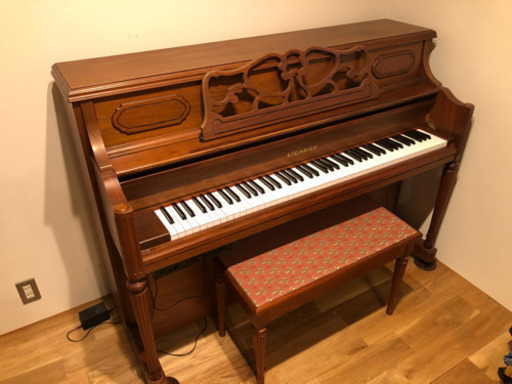 STEINRICH スタインリッヒ アップライトピアノ 消音機能付き S.110WN 木目