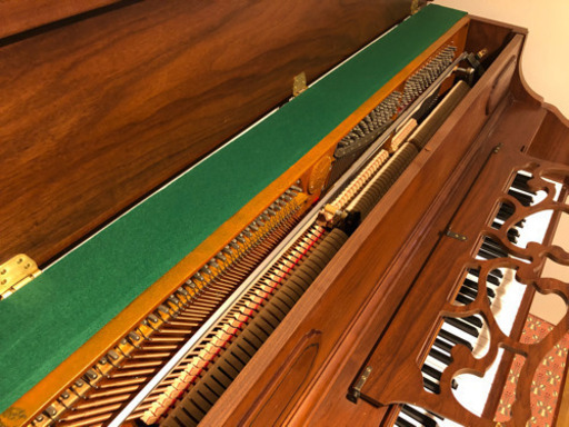 STEINRICH スタインリッヒ アップライトピアノ 消音機能付き S.110WN 木目