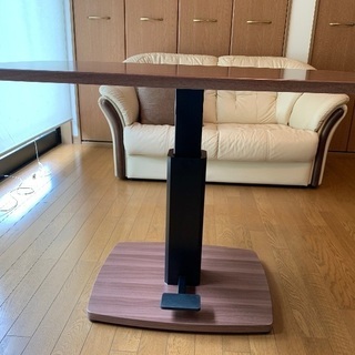 昇降式センターテーブル、1000円で！の画像