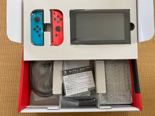 「Nintendo Switch Joy-Con (L) ネオンブルー / (R) ネオンレッド」