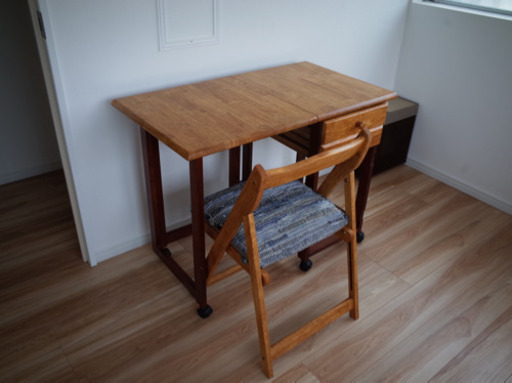 リファービッシュ　PCデスク