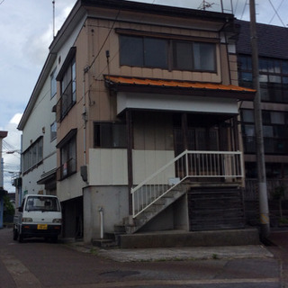 コンパクトな戸建　家賃48,000円　十日町市商店街近く