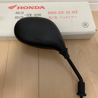 ホンダ純正 ミラーRです。リード110 JF19-100/110の画像
