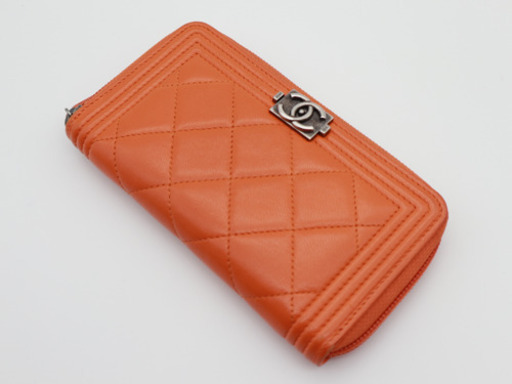 《CHANEL/マトラッセ ココマーク ラウンドファスナー札入れ》ABランク