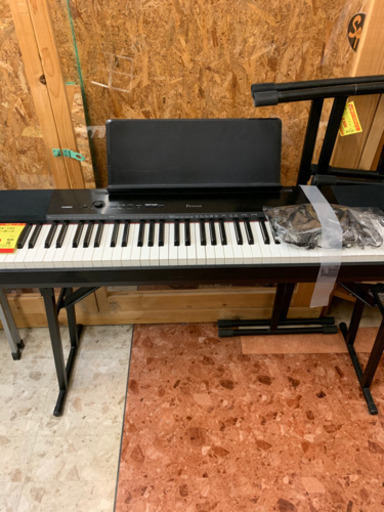 CASIO   カシオ　PriviA  PX-150   電子キーボード　ペダル、スタンド付　J33