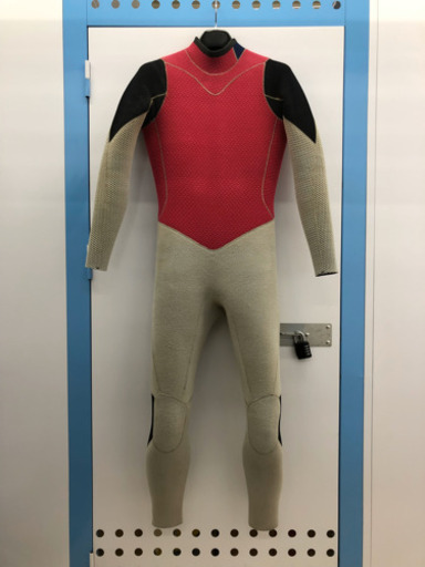 最終値下げ！発送相談！セミドライウェットスーツ ビラボンBILLABONG