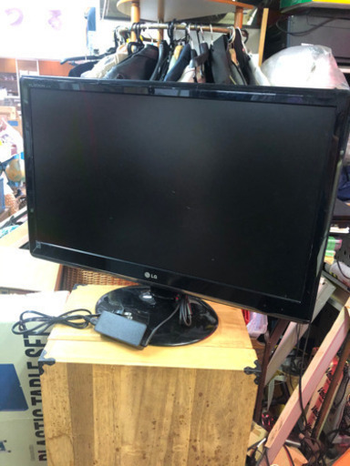 LG 27型ワイド LED HDMI フルHD 薄型 液晶モニター FLATRON E2750VR-SN