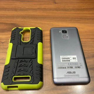 ASUS Zenfone3Maxの画像