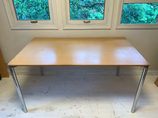 Fritz Hansen フリッツハンセン　ダイニングテーブル　L140 D80 H72