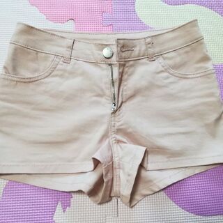 レディースショートパンツ H&M　ボトムス〜デニムショートパンツ