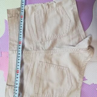 レディースショートパンツ H&M　ボトムス〜デニムショートパンツの画像