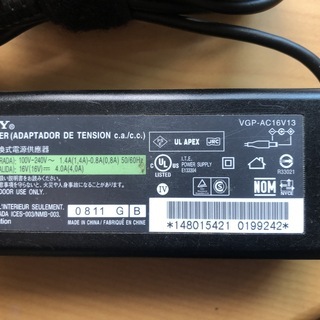SONYノートパソコンAC電源アダプター単体の画像