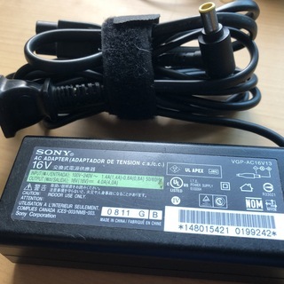 SONYノートパソコンAC電源アダプター単体の画像