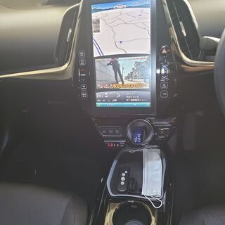 Ｈ29年式　トヨタ　プリウスＰＨＶ　走行少ない　・モデリスタフルエアロ　ナビ・ＴＶ付の画像