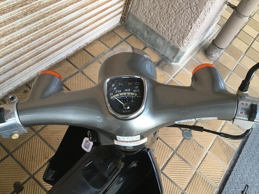 ホンダリトルカブ　タイヤ新品　50周年記念モデルシート