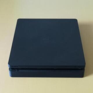 PS4 500GB 本体【中古プレイステーション4 / CUH2000A B01】の画像