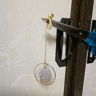 ハンドメイド　イヤリング　オリジナル