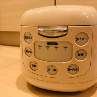 炊飯器の画像
