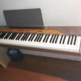 電子ピアノ
