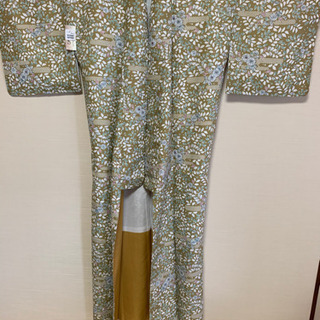 新品未使用　若草色　着物女性用　タグ付き