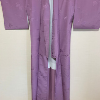 美品　着物女性用　パープル　扇子柄でうっすら