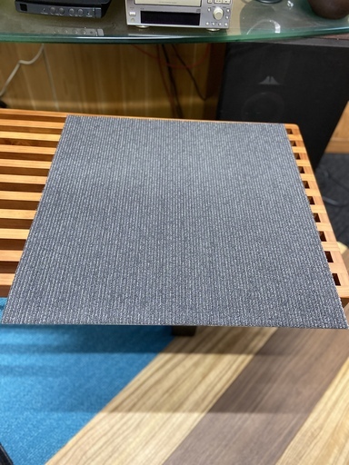 取引中【本日限定→表示価格より1000円off！！】未使用品！！　東リ　タイルカーペット　GA-100Sシリーズ　4０枚！！