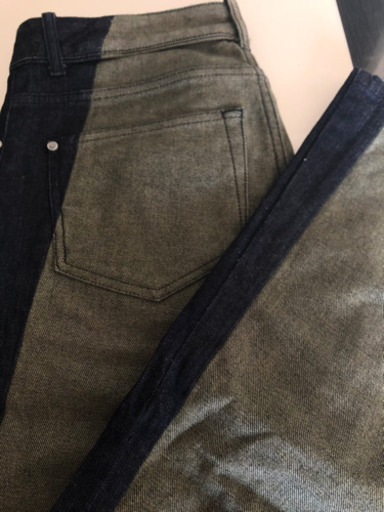 正規即完売❕【バレンシアガ⭐️ストレッチデニム⭐️】