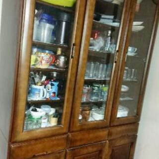 アンティーク食器棚