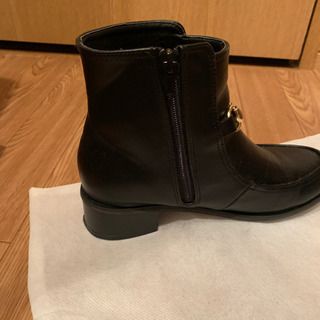 レインブーツの画像