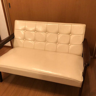 【お取引先決定しました】2人がけソファー　レザー調
