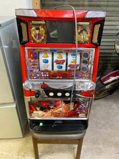 パチスロ台(ルパン一族の秘宝）