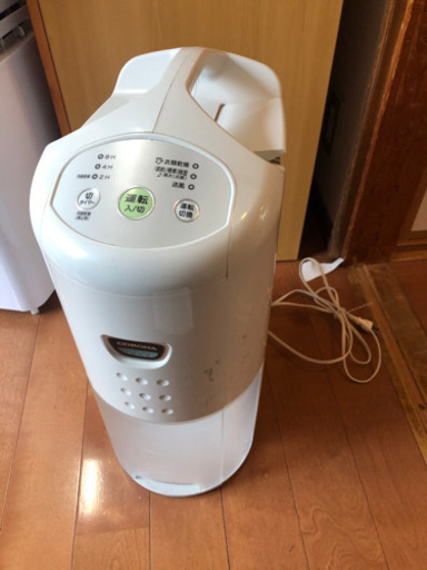 【引き渡し者決定】コロナ除湿機　CD-P6315