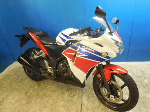 HONDA CBR250R-3 トリコ 激安配送キャンペーン 諸経費無し 消費者還元店 点検済み 当日お渡し可 自賠責保険加入で乗れます 横浜 都筑 宮前
